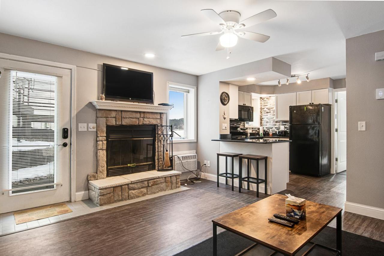 Lighthouse Cove #208 Apartment Wisconsin Dells Exterior photo